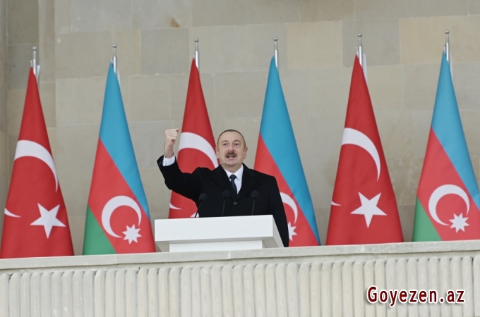 Prezident İlham Əliyev: “Bu Qələbənin səbəbkarı da Azərbaycan xalqıdır. Biz birlik, iradə, əzmkarlıq, milli ruh göstərərək tarixi missiyamızı yerinə yetirdik”