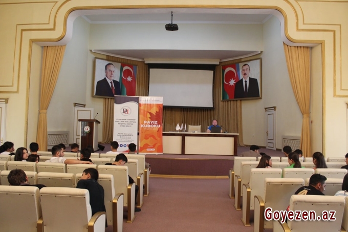 "Payız kuboku" intellektual turniri layihəsi çərçivəsində keçirilən bilik yarışının yarımfinal mərhələsi olub