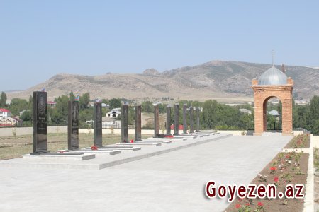 Müqəddəs ziyarətgah - Şəhidlər Xiyabanı