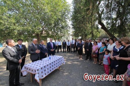 “Yeni Azərbaycan” referendum üzrə təşviqat qrupu
