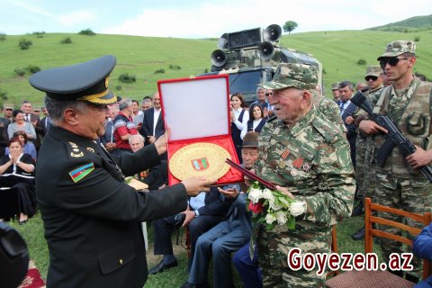 100 yaşın mübarək veteran!