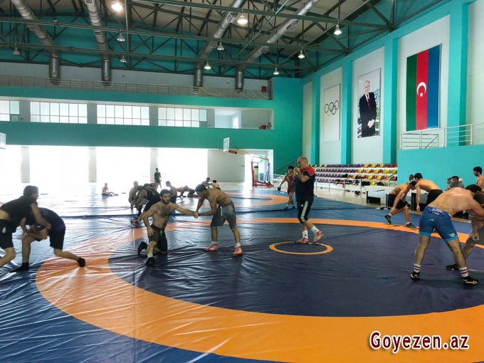 Dünya və Olimpiya çempionlarının Qazaxda keçirilən təlim-məşq toplantıları başa çatıb